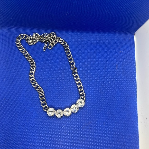 Elegant Silver Necklace with Clear Crystals - Picture 1 of 9